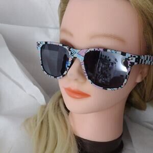 Trendy Multicolor Sunglasses